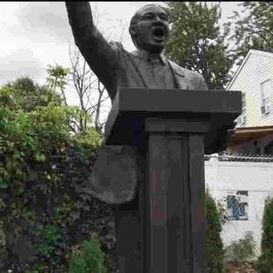 MLK I have a dream statue